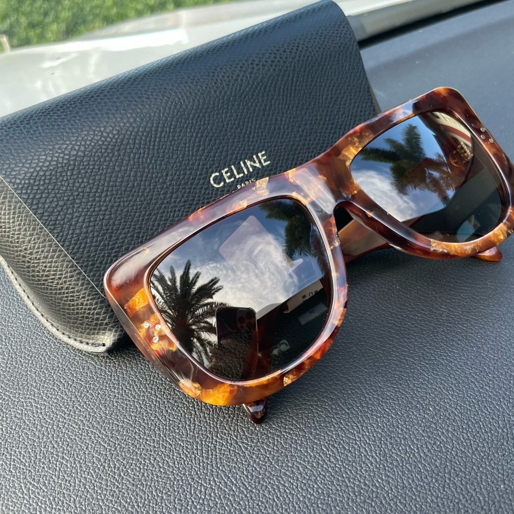 100% AUTHENTIC CELINE CL40157U HAVANA/BROWN GRADIENT SUNGLASSES - Picture 13 of 16